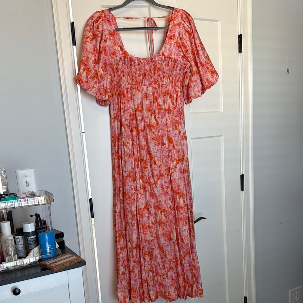 Elegant Floral Maxi Dress in Pink and Orange
